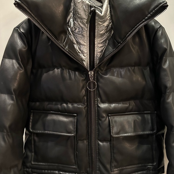 Gorgeous and warm jacket with faux vest (silver) insert - Picture 5 of 8